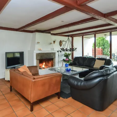 Birknaesgard Ostbirk