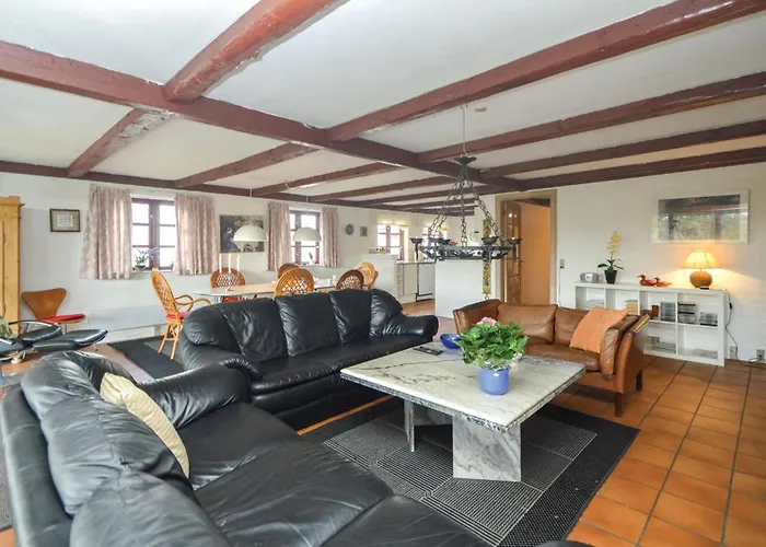 Birknaesgard بيت للعطل *