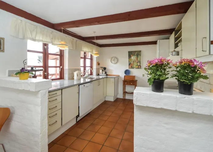 Birknaesgard بيت للعطل